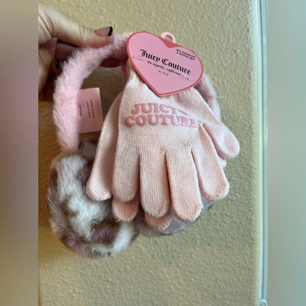 Juicy Couture Pink Kids Gloves and Leopard Earmuffs Set